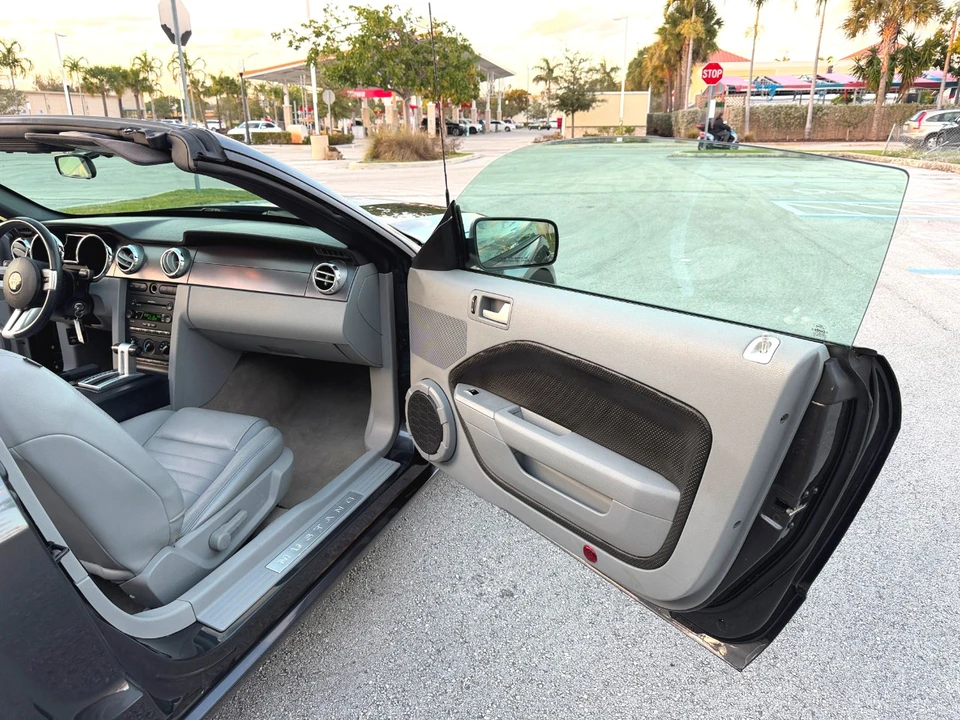 2007 Ford S197 Mustang - Image 15 of 21
