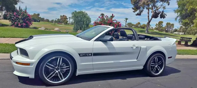 2007 Ford Mustang GT Deluxe Convertible