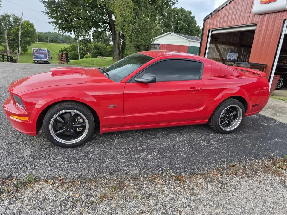 2007 Ford S197 Mustang GT - Image 3 of 8