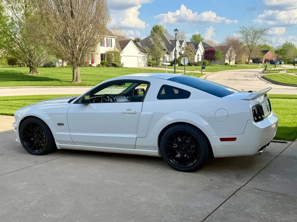 2007 Ford S197 Mustang GT - Image 2 of 6