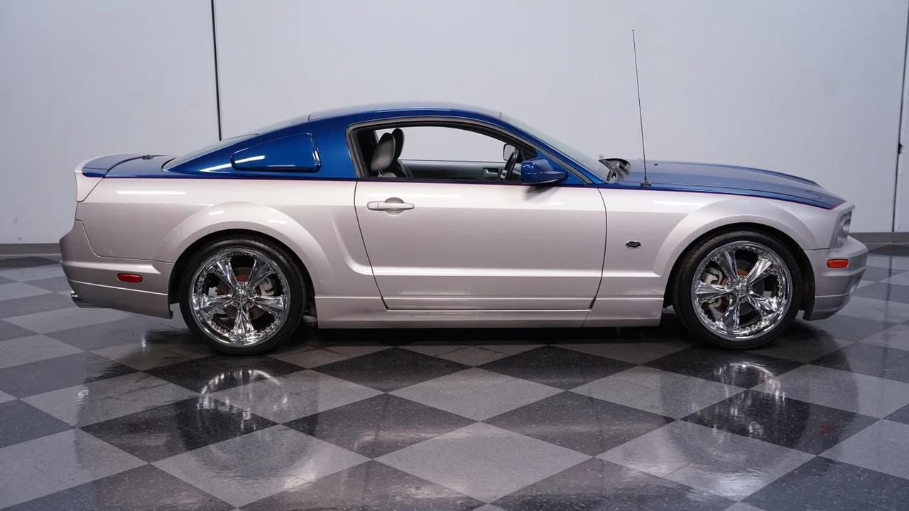 2007 Ford S197 Mustang - Image 13 of 21