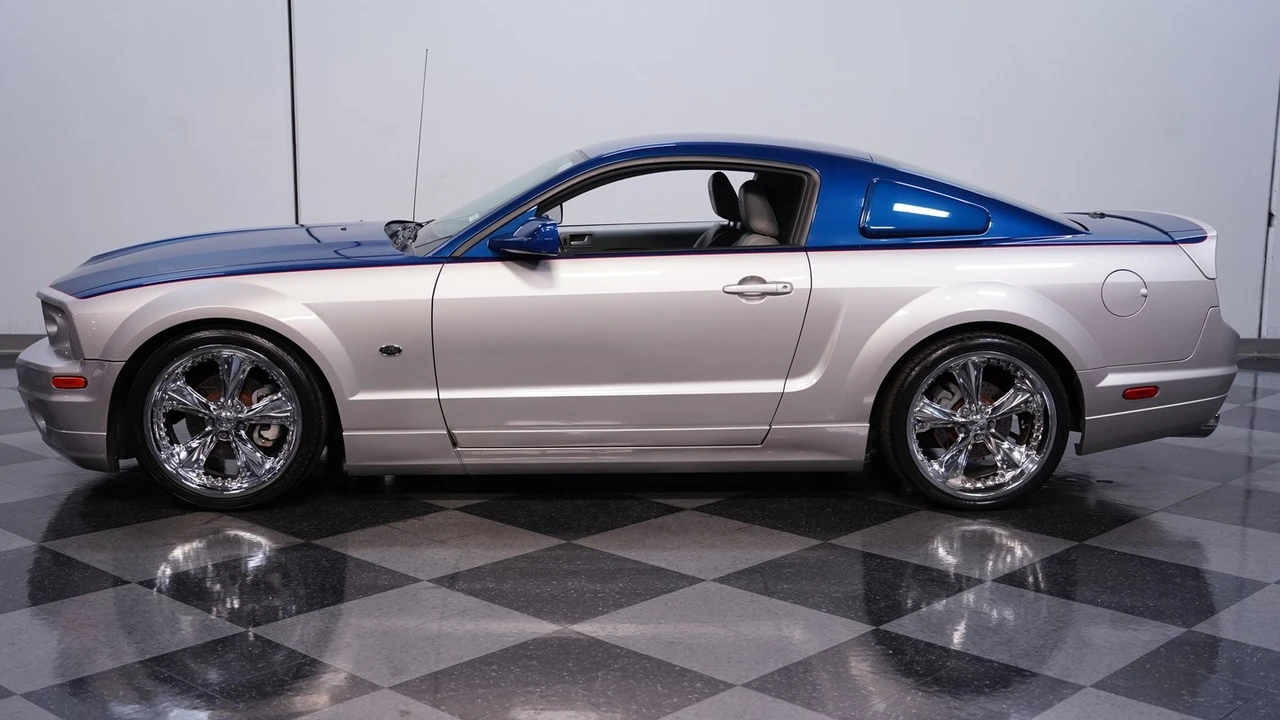 2007 Ford S197 Mustang - Image 2 of 12