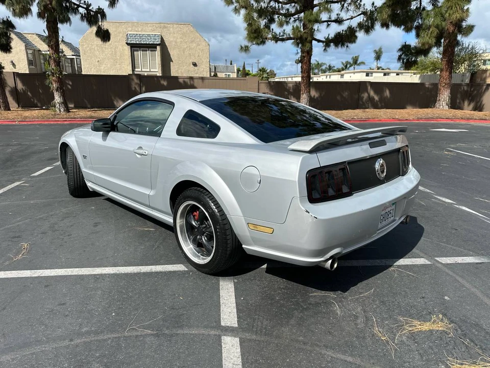 2007 Ford S197 Mustang - Image 3 of 10
