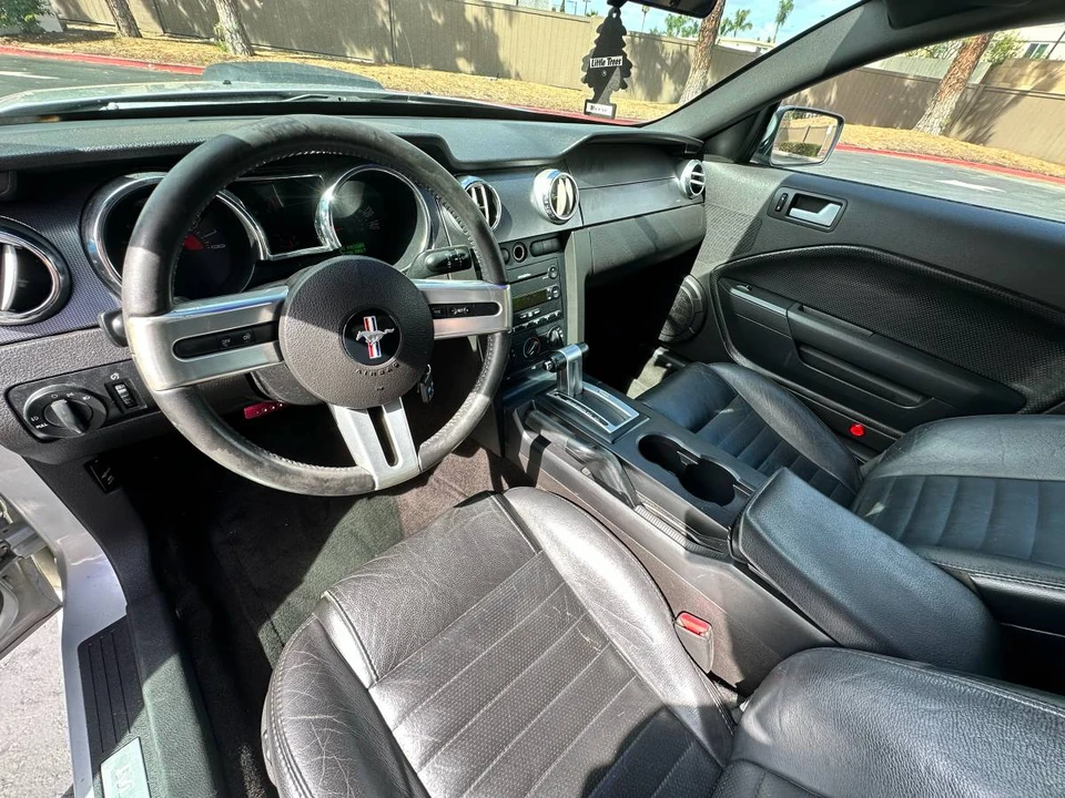 2007 Ford S197 Mustang - Image 8 of 10