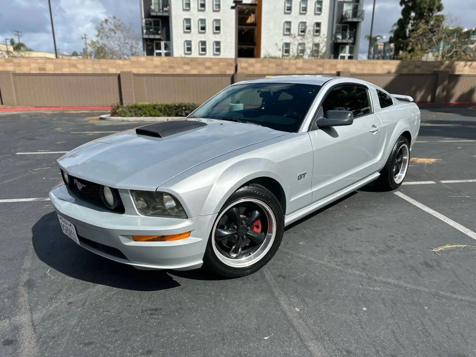 2007 Ford S197 Mustang - Image 2 of 10