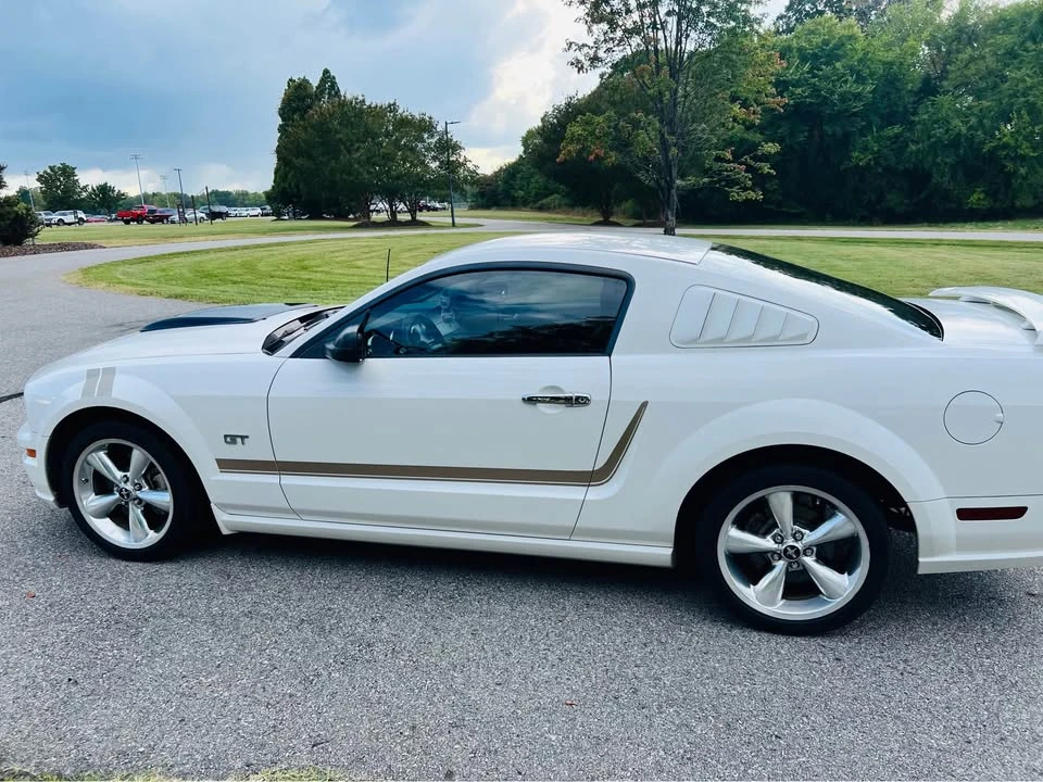 2007 Ford S197 Mustang GT - Image 3 of 9