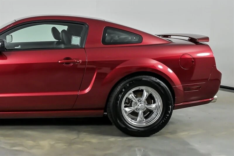 2007 Ford S197 Mustang GT - Image 8 of 31