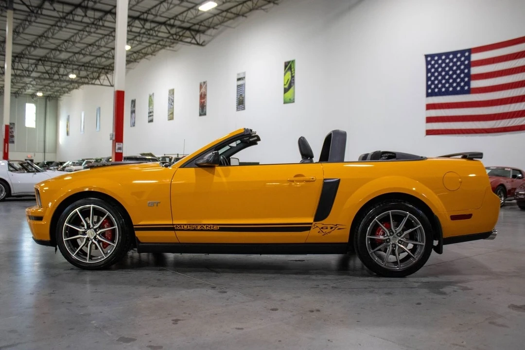 2007 Ford S197 Mustang - Image 3 of 12