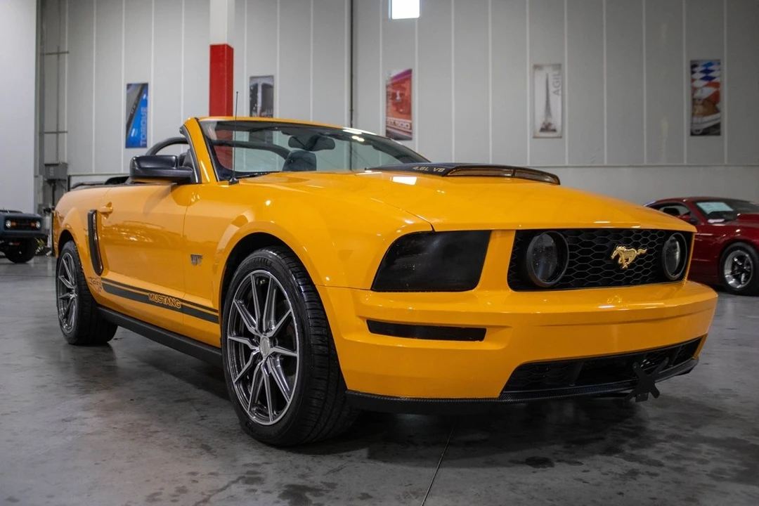 2007 Ford S197 Mustang - Image 8 of 12