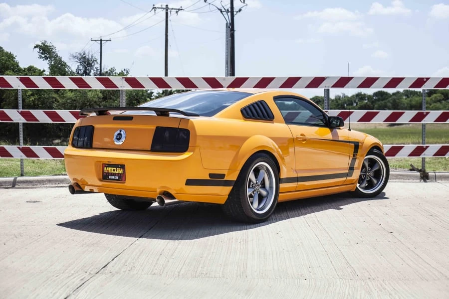 2007 Ford S197 Mustang - Image 2 of 12