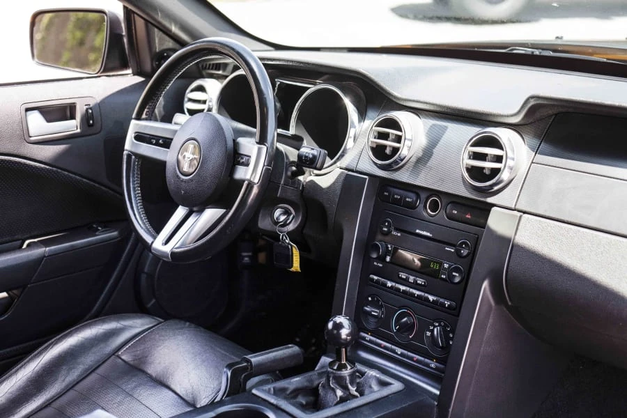 2007 Ford S197 Mustang - Image 3 of 12