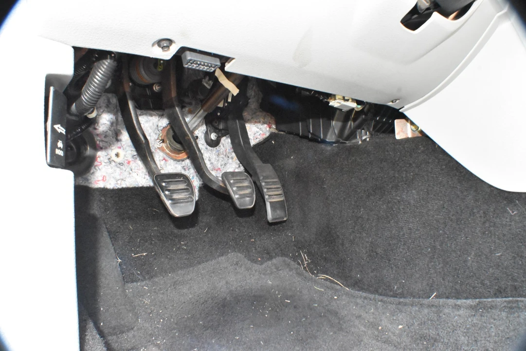 2007 Ford S197 Mustang GT - Image 23 of 31