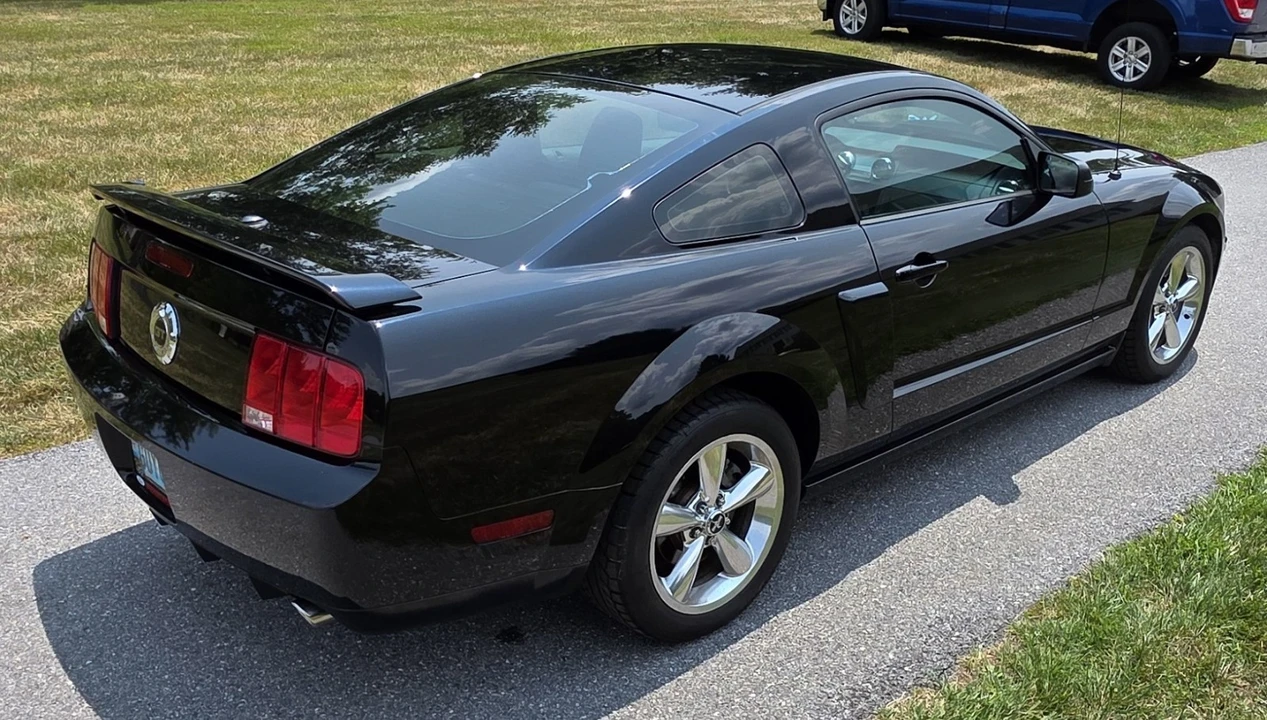 2007 Ford S197 Mustang GT - Image 10 of 31