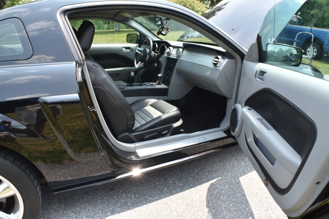2007 Ford S197 Mustang GT - Image 26 of 31
