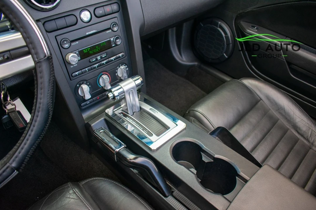 2007 Ford S197 Mustang GT - Image 15 of 31