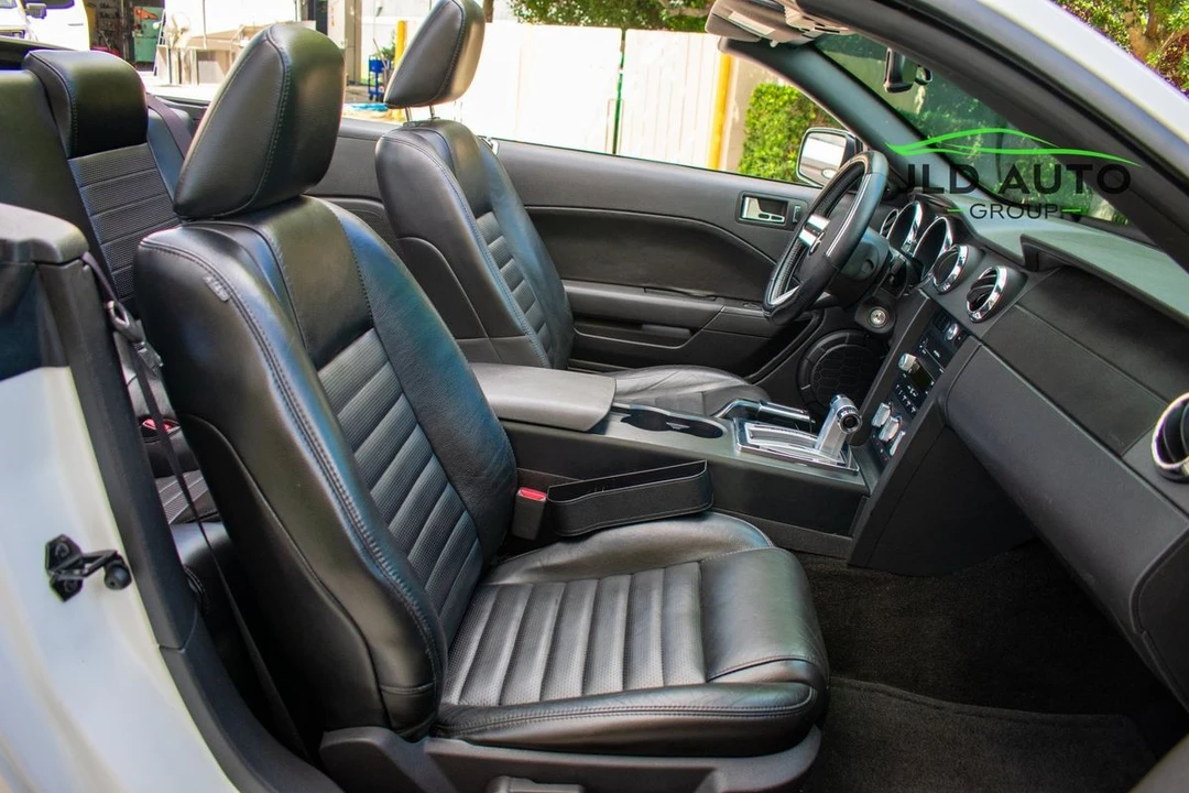 2007 Ford S197 Mustang GT - Image 11 of 31