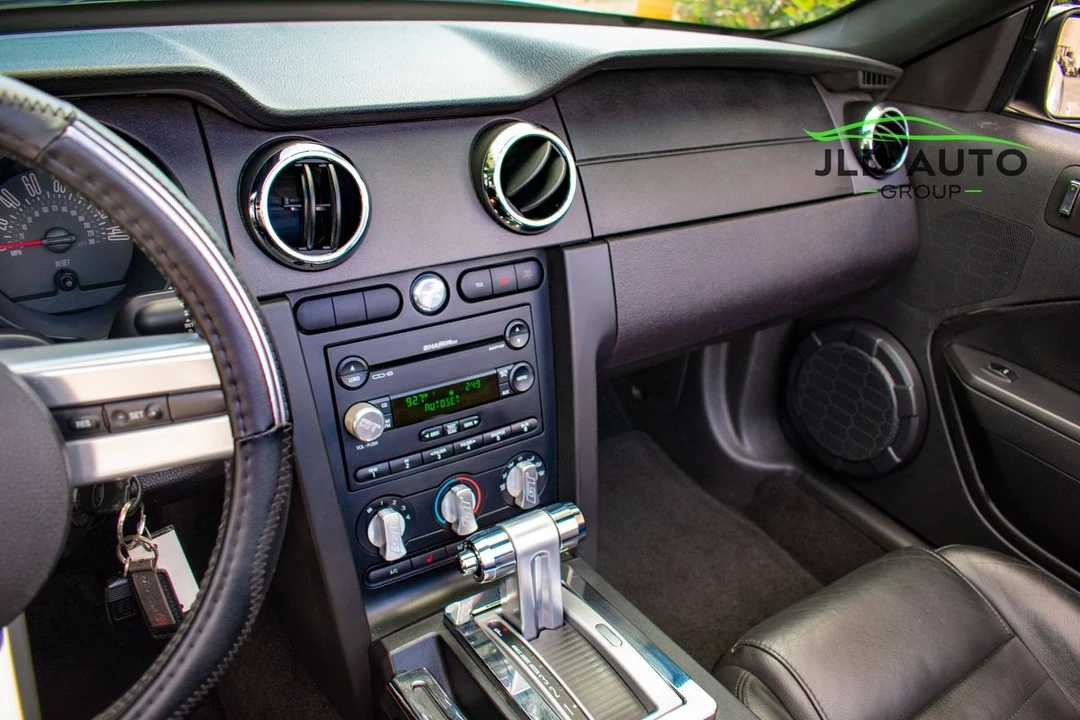2007 Ford S197 Mustang GT - Image 14 of 31