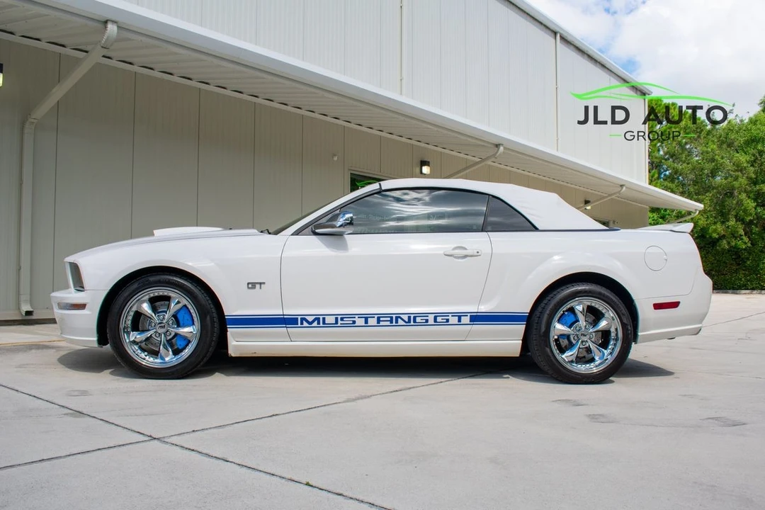 2007 Ford S197 Mustang GT - Image 28 of 31