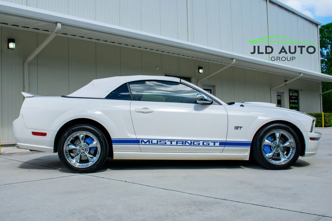 2007 Ford S197 Mustang GT - Image 29 of 31