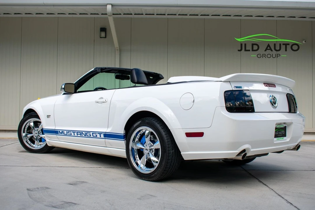 2007 Ford S197 Mustang GT - Image 5 of 31