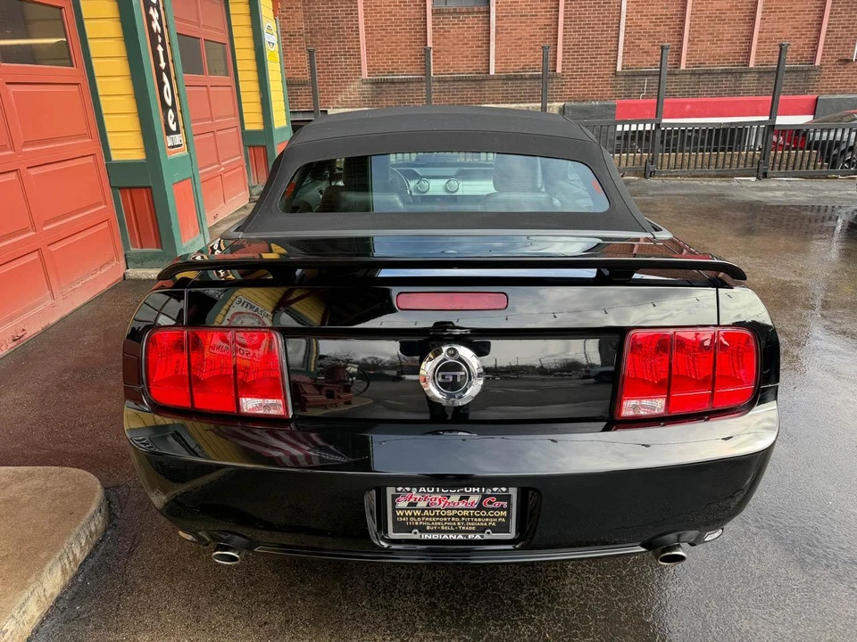 2007 Ford S197 Mustang - Image 9 of 12