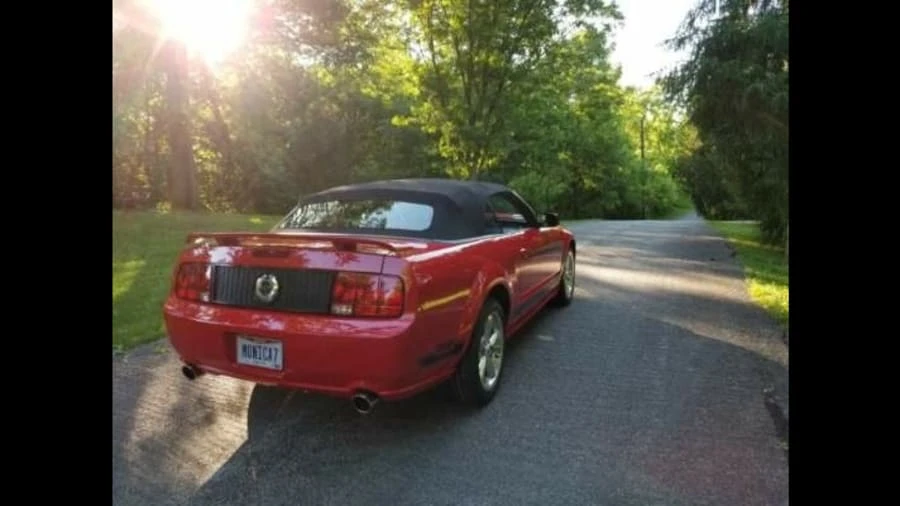 2007 Ford S197 Mustang - Image 2 of 9