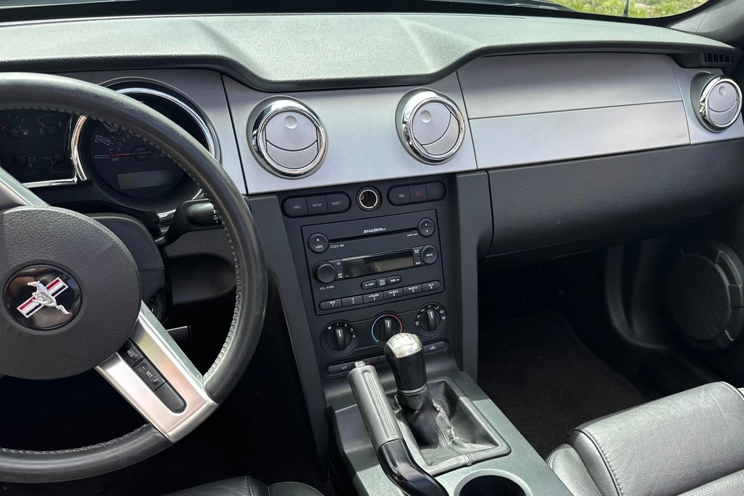 2007 Ford S197 Mustang - Image 25 of 31
