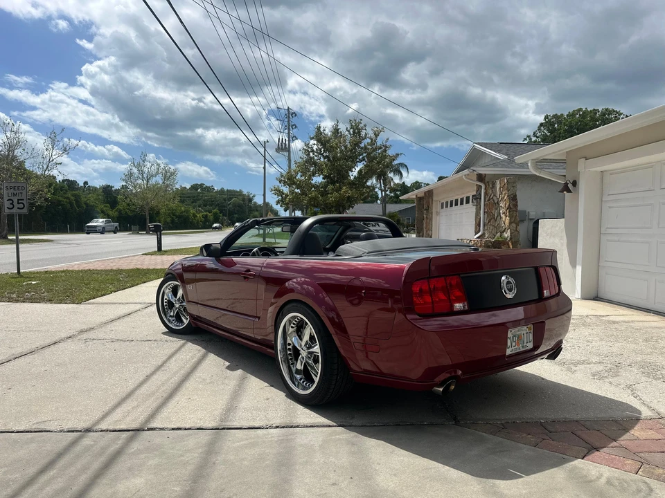 2007 Ford S197 Mustang - Image 7 of 31