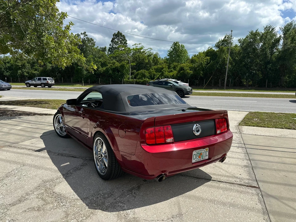 2007 Ford S197 Mustang - Image 8 of 31