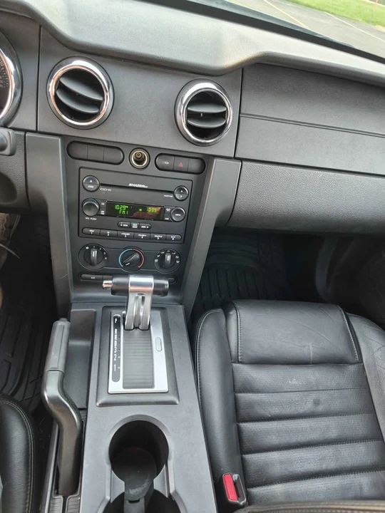 2007 Ford S197 Mustang GT - Image 10 of 19