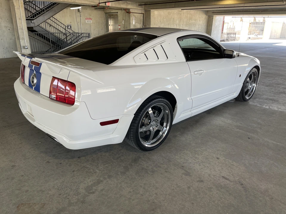 2007 Ford S197 Mustang - Image 11 of 31