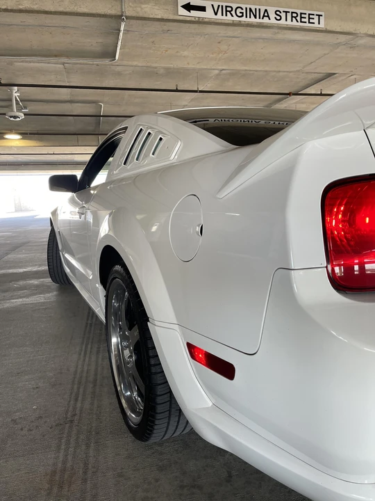 2007 Ford S197 Mustang - Image 17 of 31