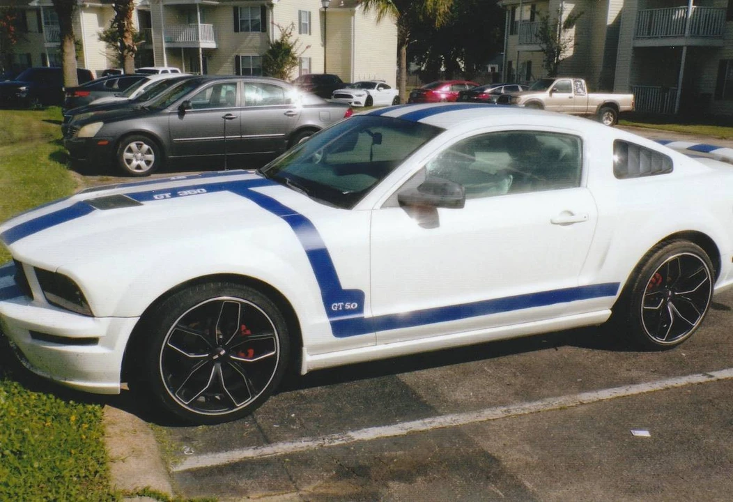 2007 Ford S197 Mustang GT - Image 2 of 6