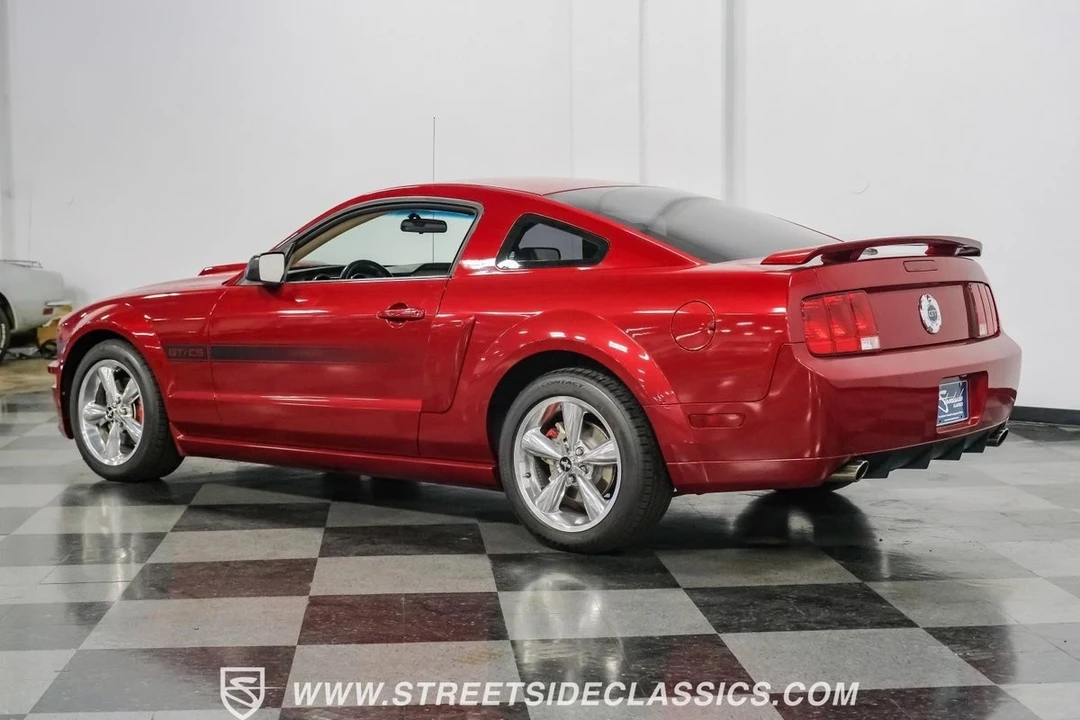 2007 Ford S197 Mustang - Image 8 of 12