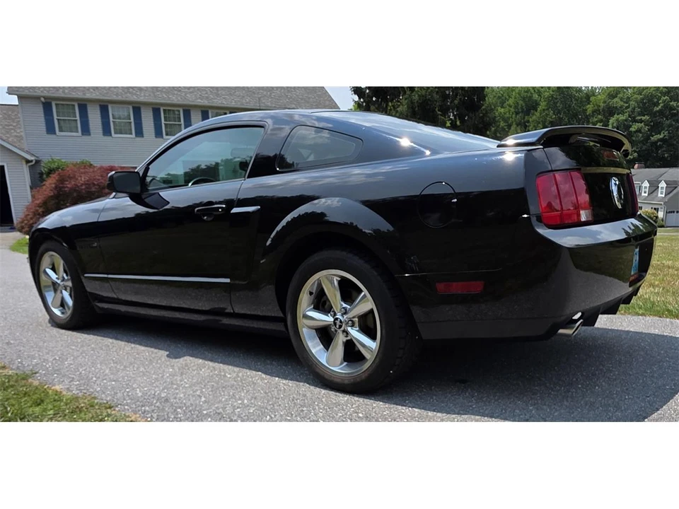 2007 Ford S197 Mustang GT - Image 9 of 31