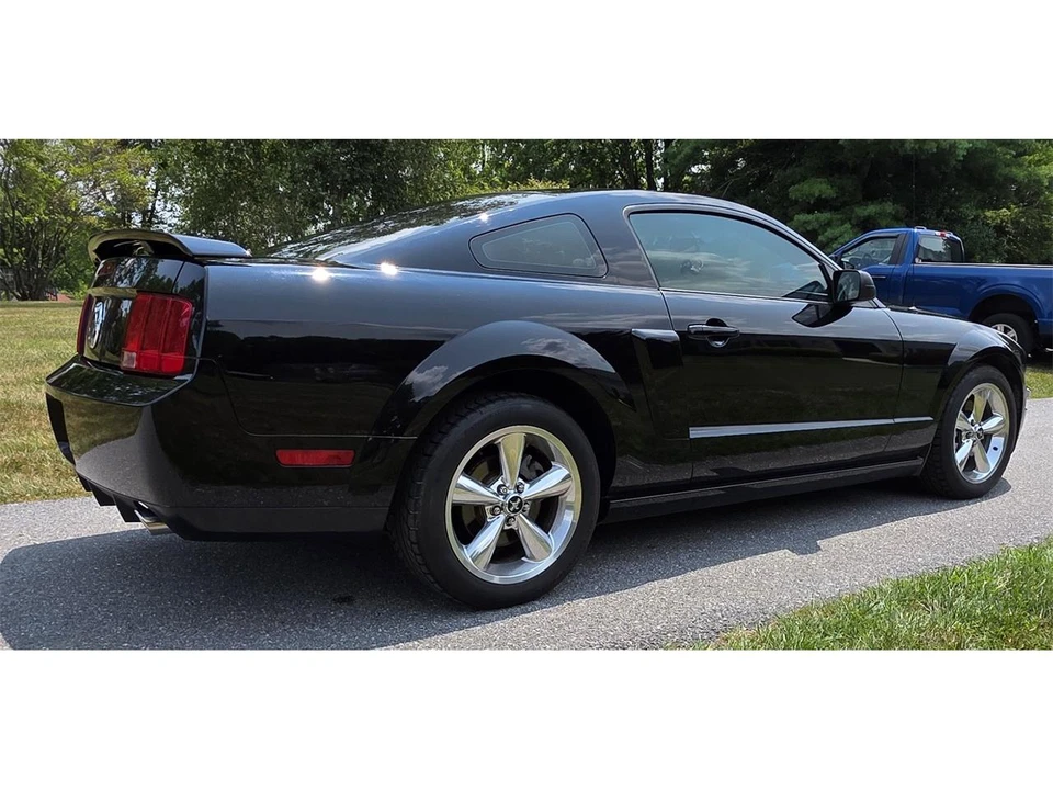 2007 Ford S197 Mustang GT - Image 14 of 31