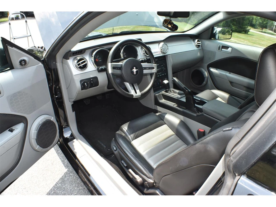 2007 Ford S197 Mustang GT - Image 25 of 31