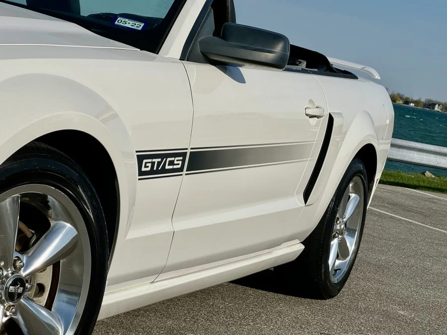 2007 Ford S197 Mustang - Image 14 of 29