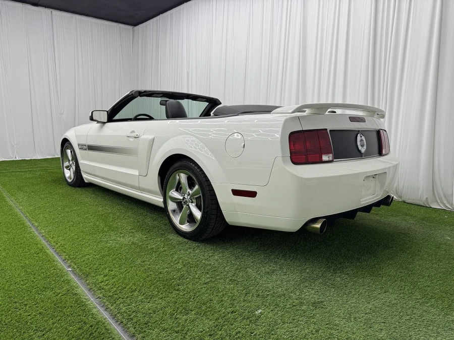2007 Ford S197 Mustang - Image 10 of 25