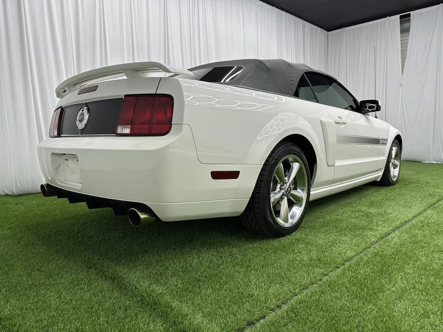 2007 Ford S197 Mustang - Image 12 of 25