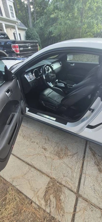 2007 Ford S197 Mustang - Image 10 of 13