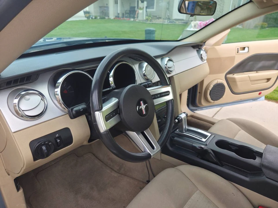 2007 Ford S197 Mustang - Image 12 of 16