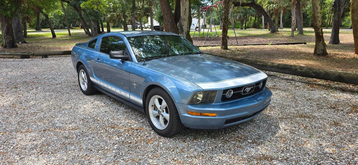 2007 Ford S197 Mustang - Image 2 of 12