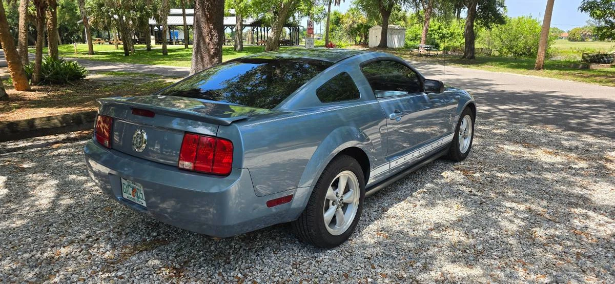 2007 Ford S197 Mustang - Image 5 of 12