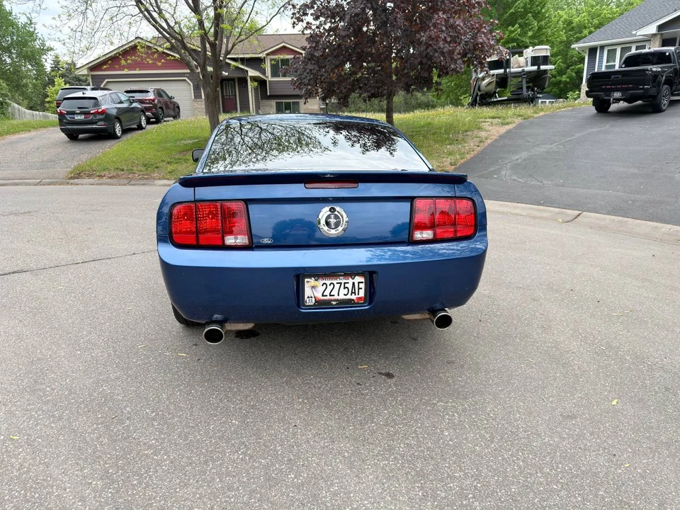 2007 Ford S197 Mustang - Image 11 of 12