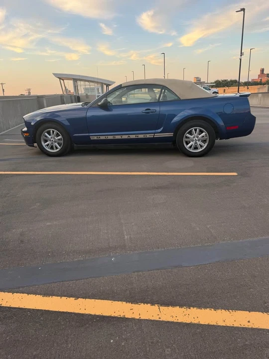 2007 Ford S197 Mustang - Image 3 of 8