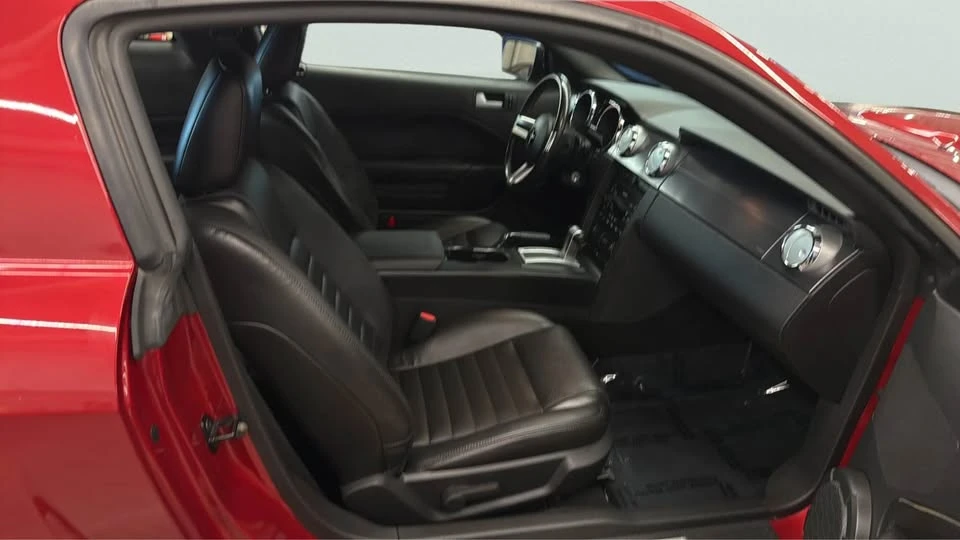2007 Ford S197 Mustang - Image 9 of 12