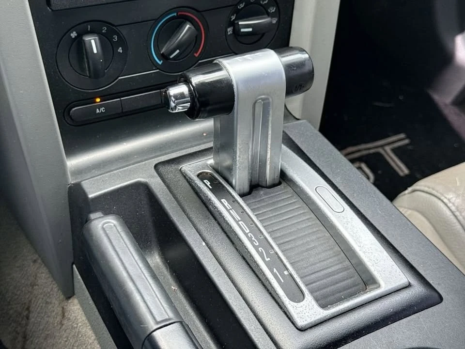 2007 Ford S197 Mustang - Image 18 of 20