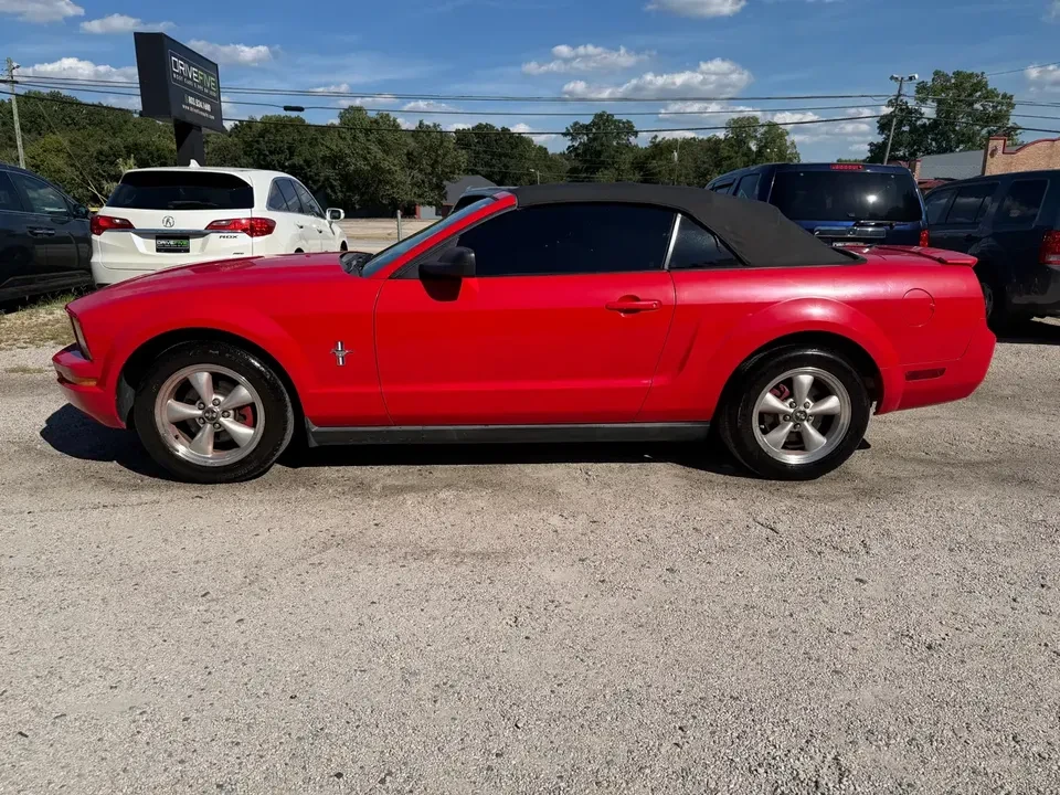 2007 Ford S197 Mustang - Image 2 of 13