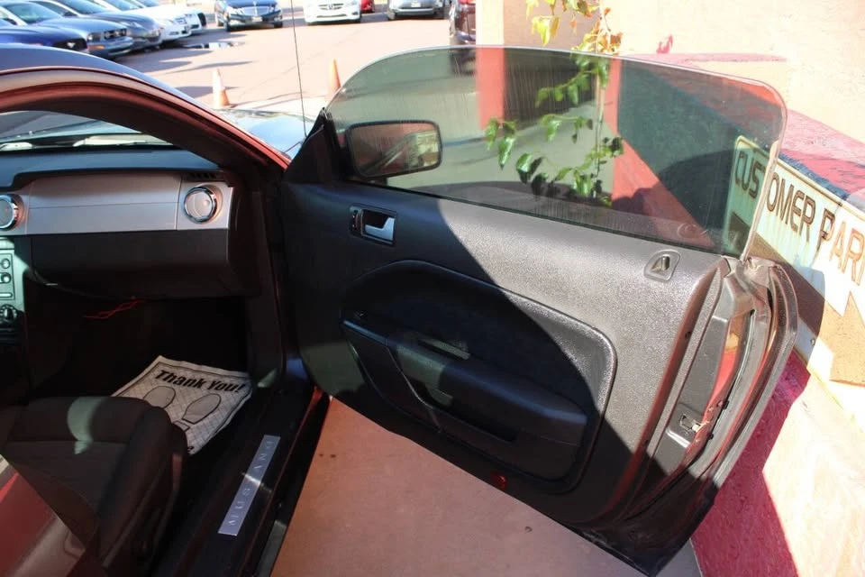 2007 Ford S197 Mustang - Image 11 of 20
